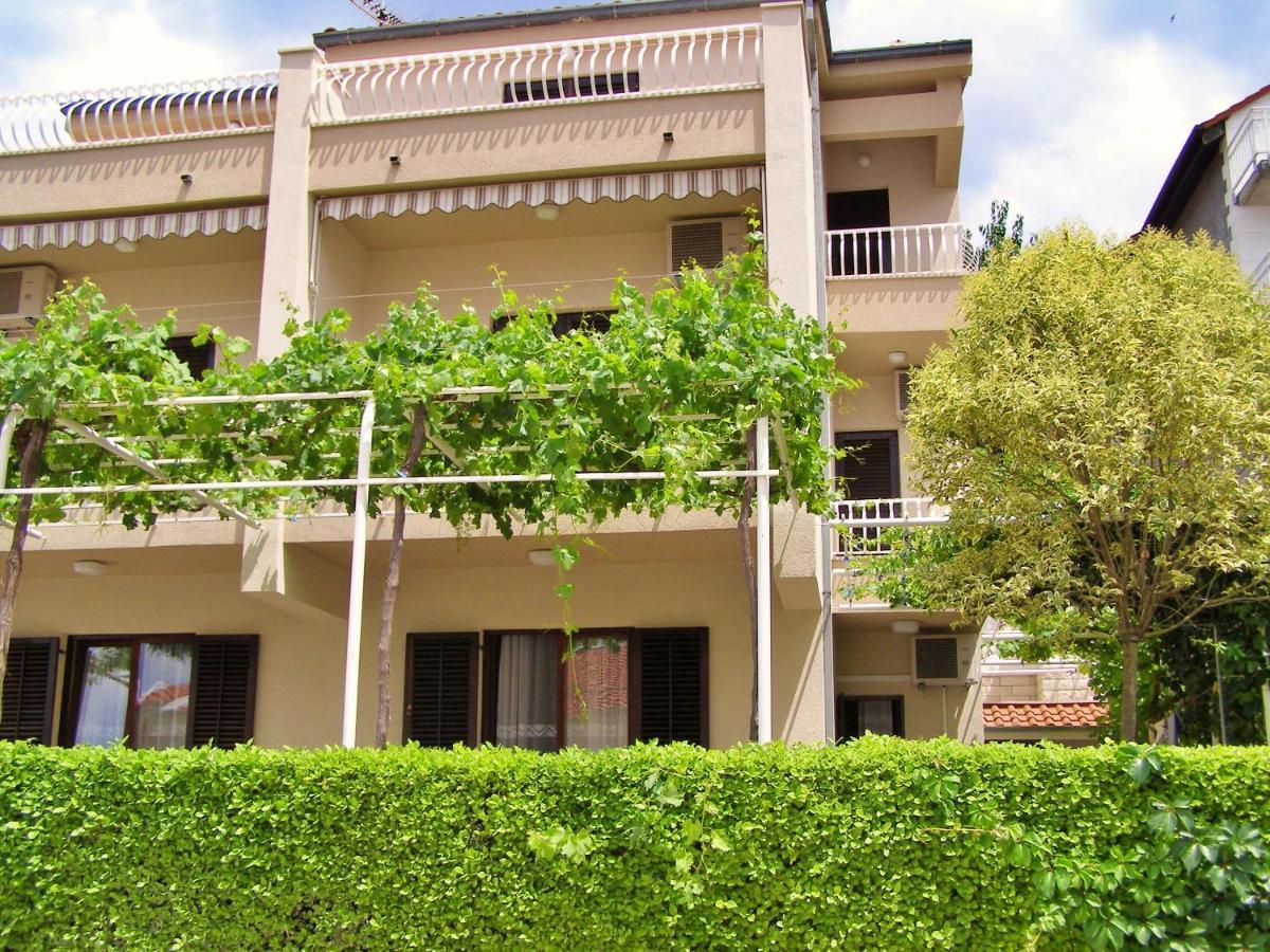 Apartment Roscic Omiš Exterior foto