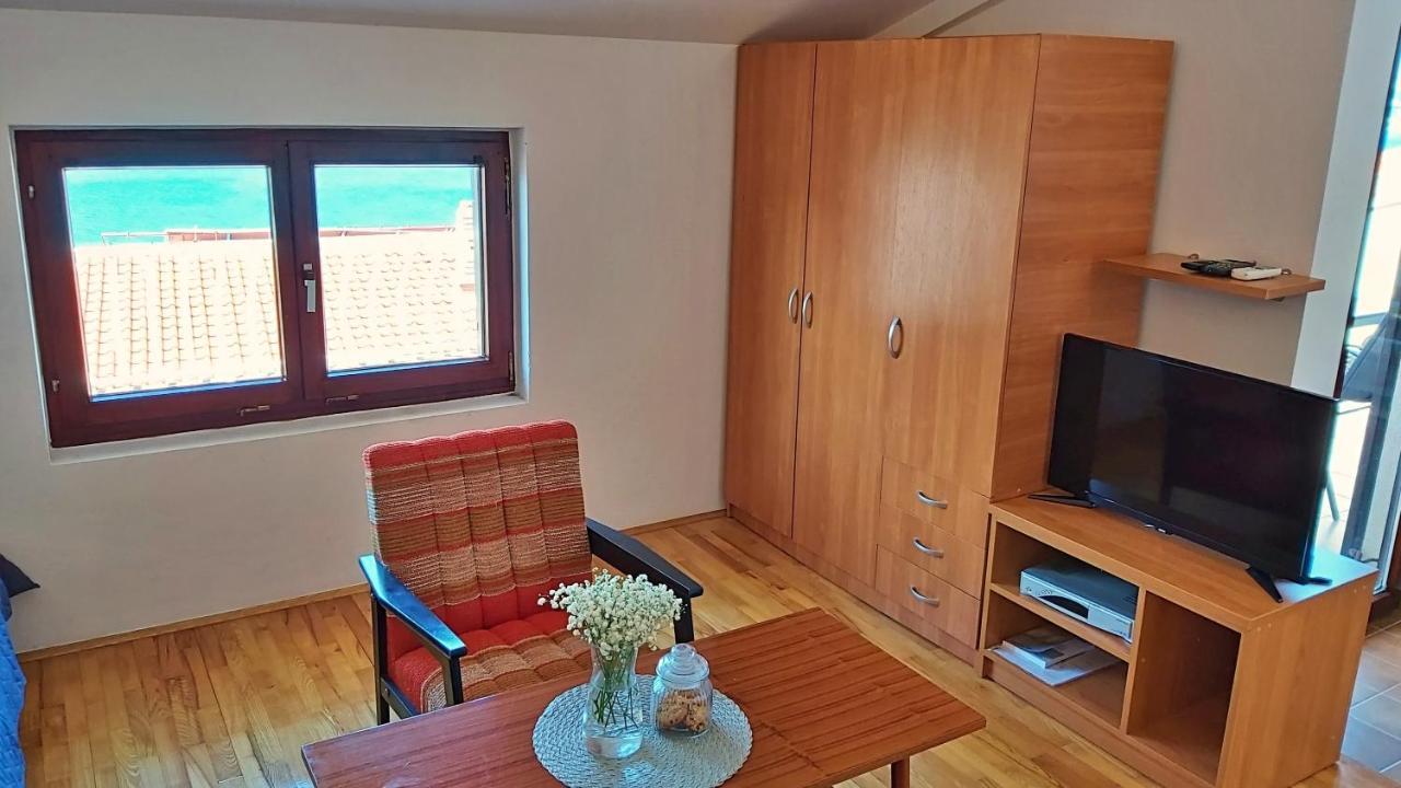 Apartment Roscic Omiš Exterior foto